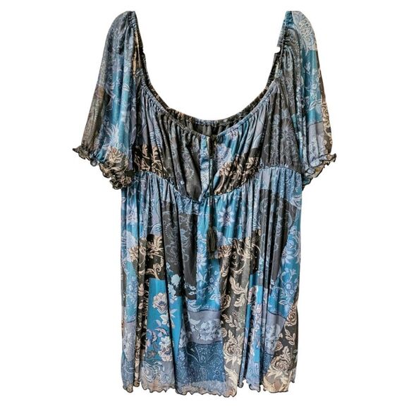 CIDER CURVE & PLUS SIZE Summer Blues Flowy Mini dress. - Picture 2 of 16